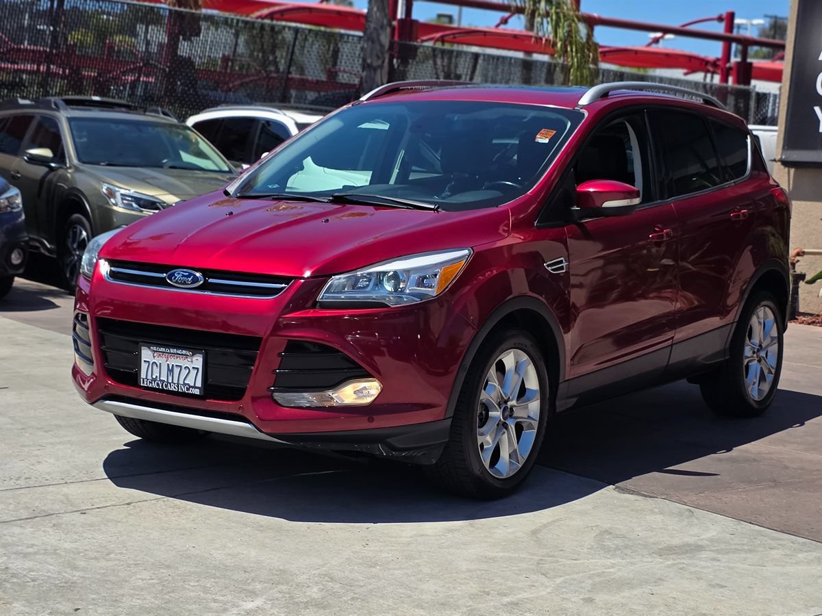 Used 2014 Ford Escape Titanium w/ Equipment Group 401A FWD image 5