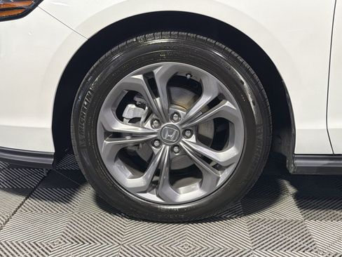 Used 2024 Honda Accord EX image 16