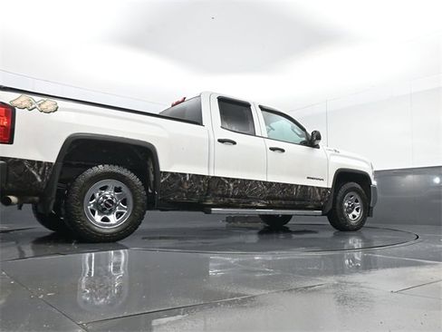 Used 2018 GMC Sierra 1500 Base image 23