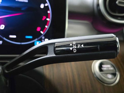 Used 2025 Mercedes-Benz C 300 C 300 image 36