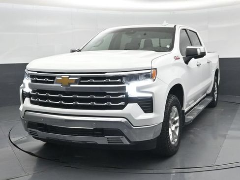 Used 2023 Chevrolet Silverado 1500 LTZ w/ LTZ Convenience Package II AWD/4WD image 34