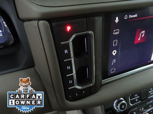 Used 2023 GMC Yukon Denali image 15