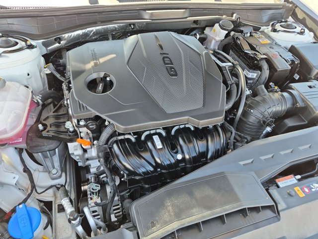 Used 2025 Hyundai Sonata SEL FWD image 28