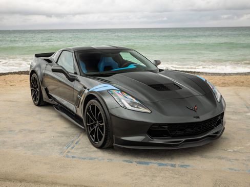 Used 2017 Chevrolet Corvette Grand Sport image 4