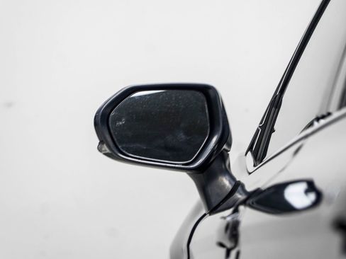 Used 2021 Toyota Camry XSE FWD image 14