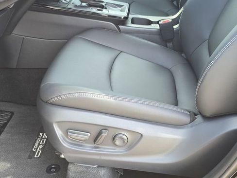 New 2026 Toyota Corolla Cross XLE image 29