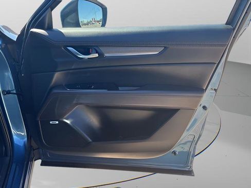 Used 2022 MAZDA CX-5 Signature image 9