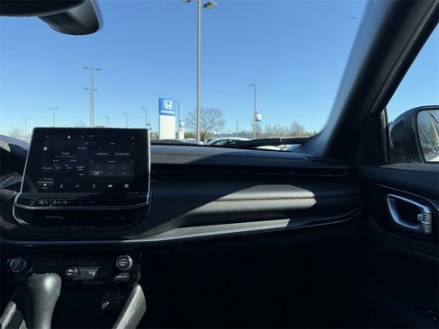 Used 2023 Jeep Compass Trailhawk image 21