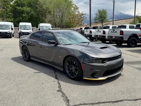 Used 2023 Dodge Charger Scat Pack w/ Plus Group RWD image 8