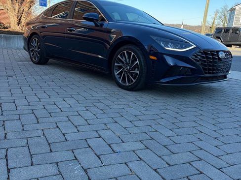 Used 2022 Hyundai Sonata Limited image 3