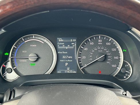 Used 2018 Lexus RX 450h AWD image 25