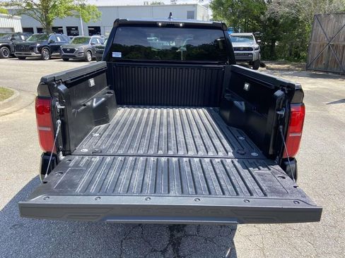 Used 2025 Toyota Tacoma SR5 RWD image 9