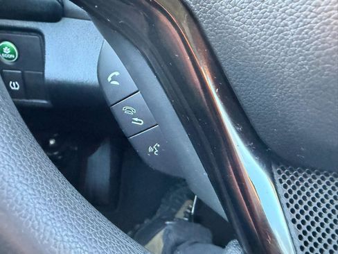 Used 2016 Honda HR-V EX image 15