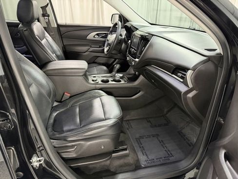 Used 2019 Chevrolet Traverse LS w/ LPO, Blackout Package image 7