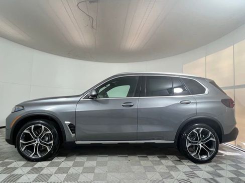 Used 2026 BMW X5 xDrive40i AWD/4WD image 4