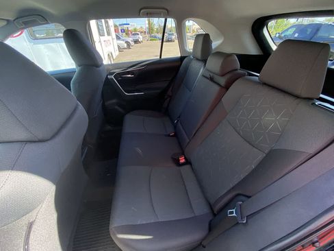 Certified 2025 Toyota RAV4 XLE AWD/4WD image 21
