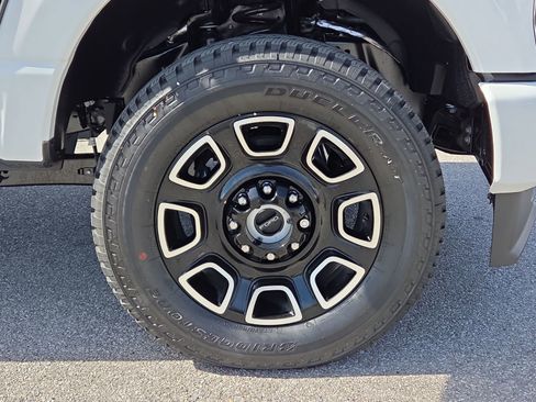 New 2026 Ford F250 Platinum image 7