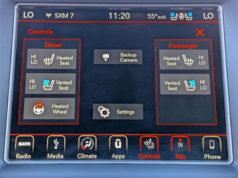 Used 2018 Jeep Grand Cherokee Overland image 25