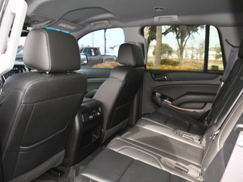 Used 2017 Chevrolet Tahoe LT image 16
