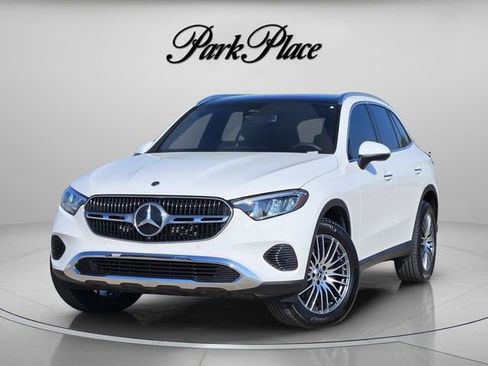Certified 2026 Mercedes-Benz GLC 300 4MATIC image 1