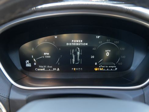 Used 2020 Lincoln Nautilus Reserve w/ Equipment Group 201A image 21