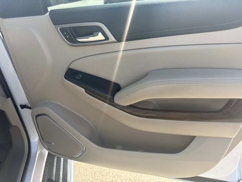 Used 2019 GMC Yukon Denali w/ Denali Ultimate Package image 13