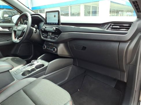 Used 2025 Ford Escape ST-Line Select AWD/4WD image 11