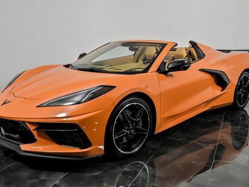 Used 2022 Chevrolet Corvette Stingray Premium Conv w/ Z51 Performance Package image 5