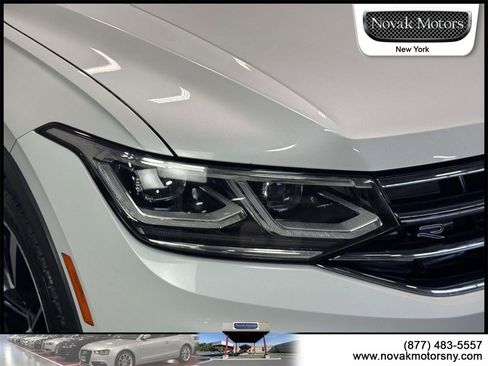 Used 2022 Volkswagen Tiguan SEL R-Line image 9