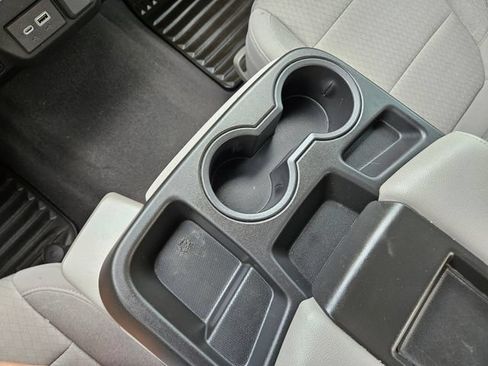 Used 2022 Chevrolet Silverado 1500 LT RWD image 25