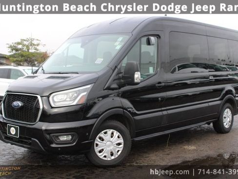 Used 2023 Ford Transit 350 XLT image 10