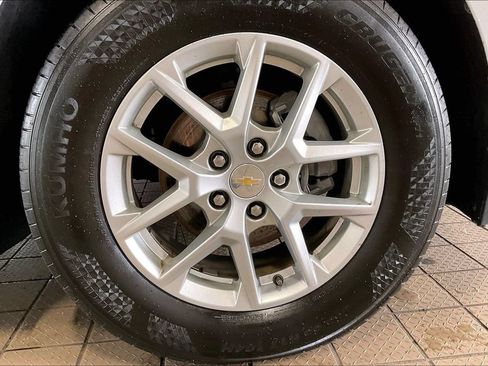 Used 2024 Chevrolet Equinox LT AWD/4WD image 33