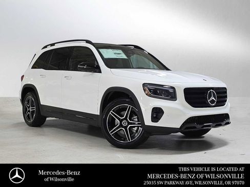 New 2026 Mercedes-Benz GLB 250 4MATIC image 1