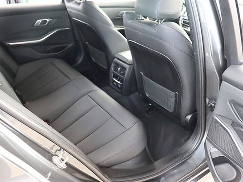 Used 2020 BMW 330i Sedan w/ Driving Assistance Package RWD image 14