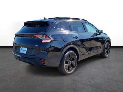 Used 2025 Kia Sportage X-Line w/ Premium Package AWD/4WD image 4
