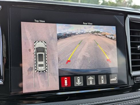 New 2027 Chrysler Pacifica Limited w/ Family Tech Group FWD image 25