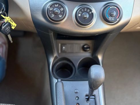 Used 2011 Toyota RAV4 2WD w/ Base L4 Extra Value Pkg image 33