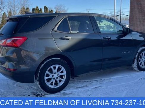 Used 2019 Chevrolet Equinox LS w/ LS Convenience Package image 8