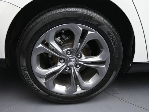 Certified 2024 Honda Accord EX-L image 12