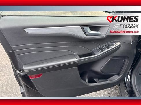 Used 2024 Ford Escape Platinum AWD/4WD image 13