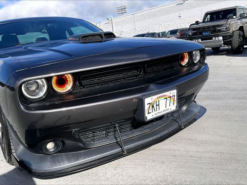 Used 2016 Dodge Challenger R/T Scat Pack RWD image 32