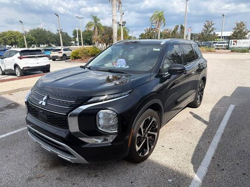 Used 2022 Mitsubishi Outlander SEL FWD image 3