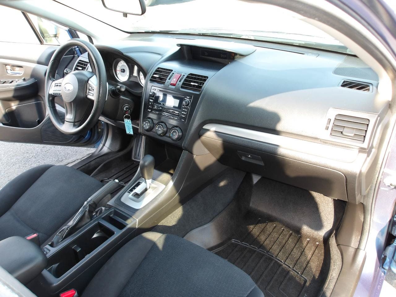 Used 2014 Subaru Impreza 2.0i Premium w/ All-Weather Package w/CVT AWD/4WD image 13