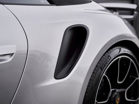 Used 2025 Porsche 911 Turbo S image 9