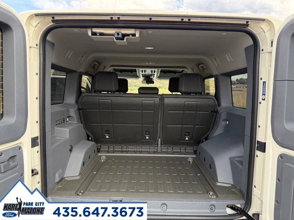 Used 2024 INEOS Grenadier Station Wagon AWD/4WD image 28