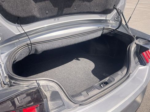 Used 2025 Ford Mustang Premium RWD image 13