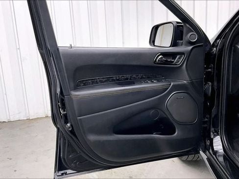 Used 2023 Dodge Durango R/T w/ Hemi Orange Plus Package AWD/4WD image 21