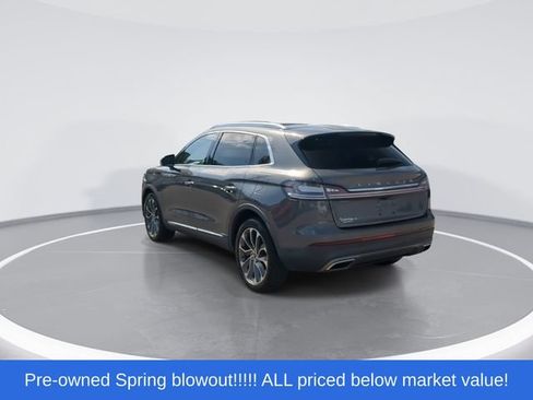 Used 2022 Lincoln Nautilus Reserve w/ Equipment Group 201A FWD image 6