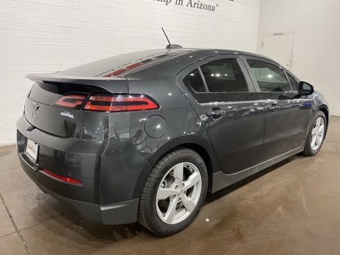 Used 2015 Chevrolet Volt Premium w/ Premium Trim Package image 3