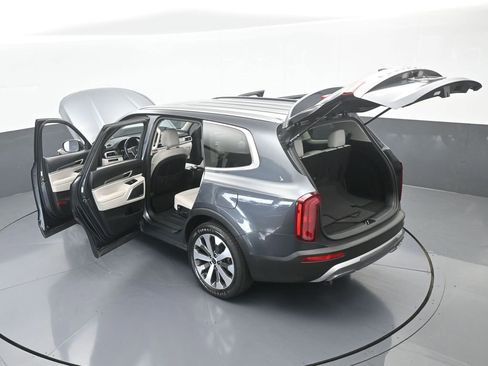 Used 2021 Kia Telluride S image 67